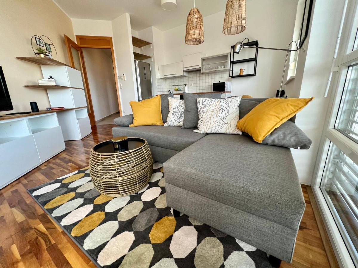 Condo Casa Di Olivia Μαριμπόρ Εξωτερικό φωτογραφία