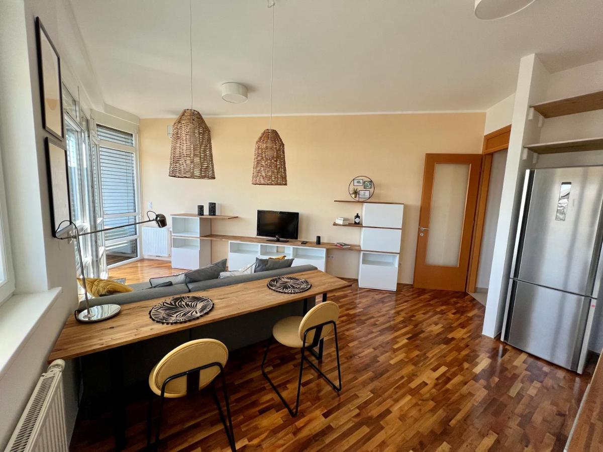 Condo Casa Di Olivia Μαριμπόρ Εξωτερικό φωτογραφία